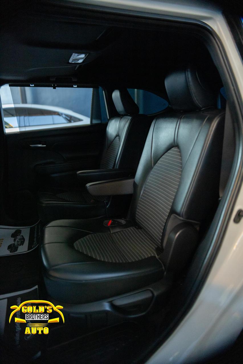 Toyota Highlander XSE 2022 - foto 8 de 12