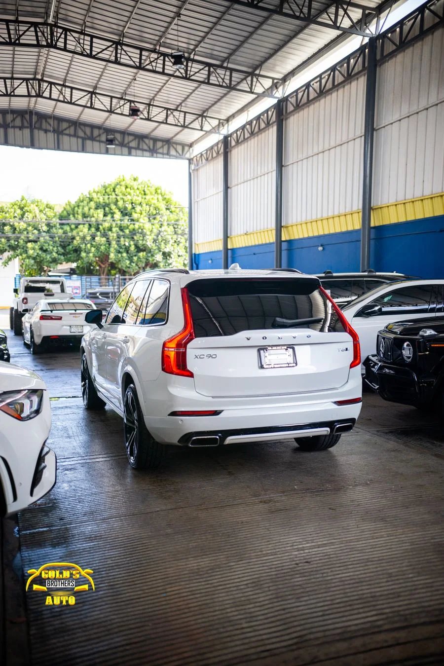 Volvo XC90 R-design T6 2021 - foto 4 de 12