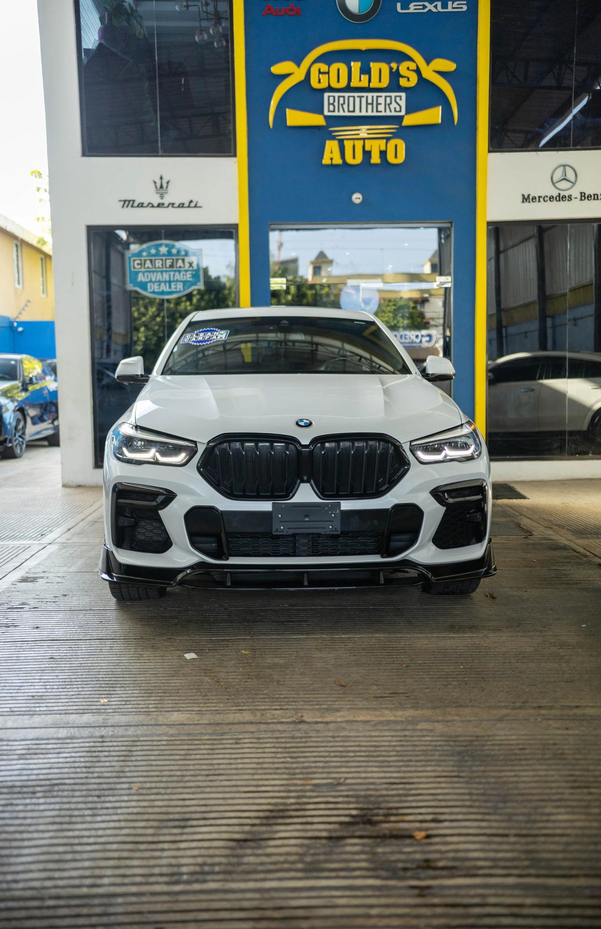 BMW X6 xDrive40i 2022 - foto 2 de 12
