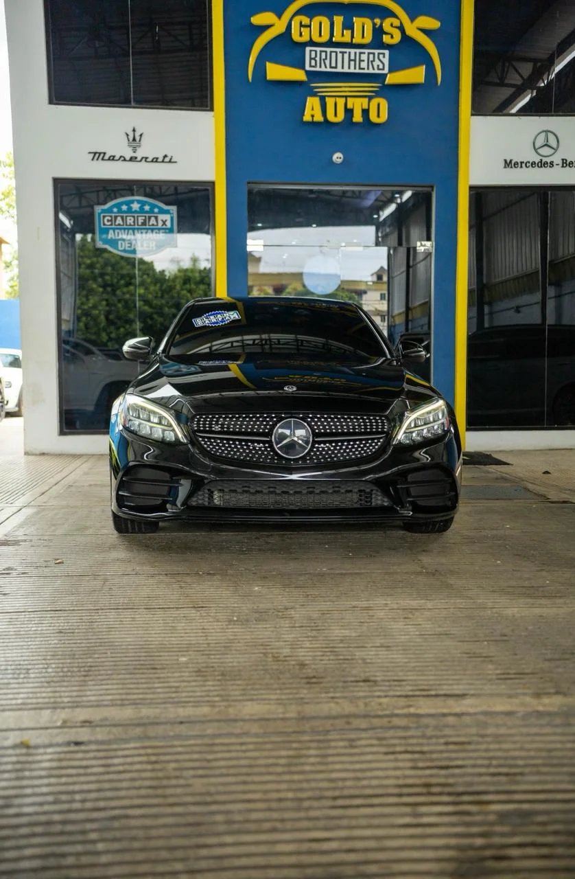 Mercedes Benz C 300 AMG 4Matic 2020 - foto 2 de 12