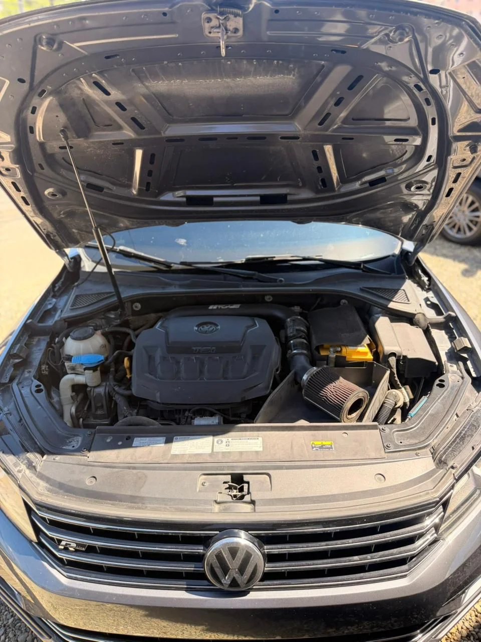 Volkswagen Passat R-Line 2018 - foto 12 de 12