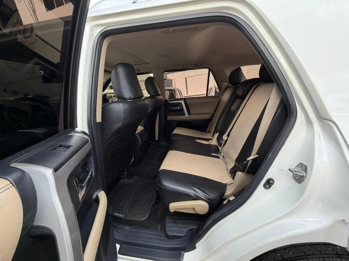 Toyota 4 Runner Limited 2014 - foto 6 de 10