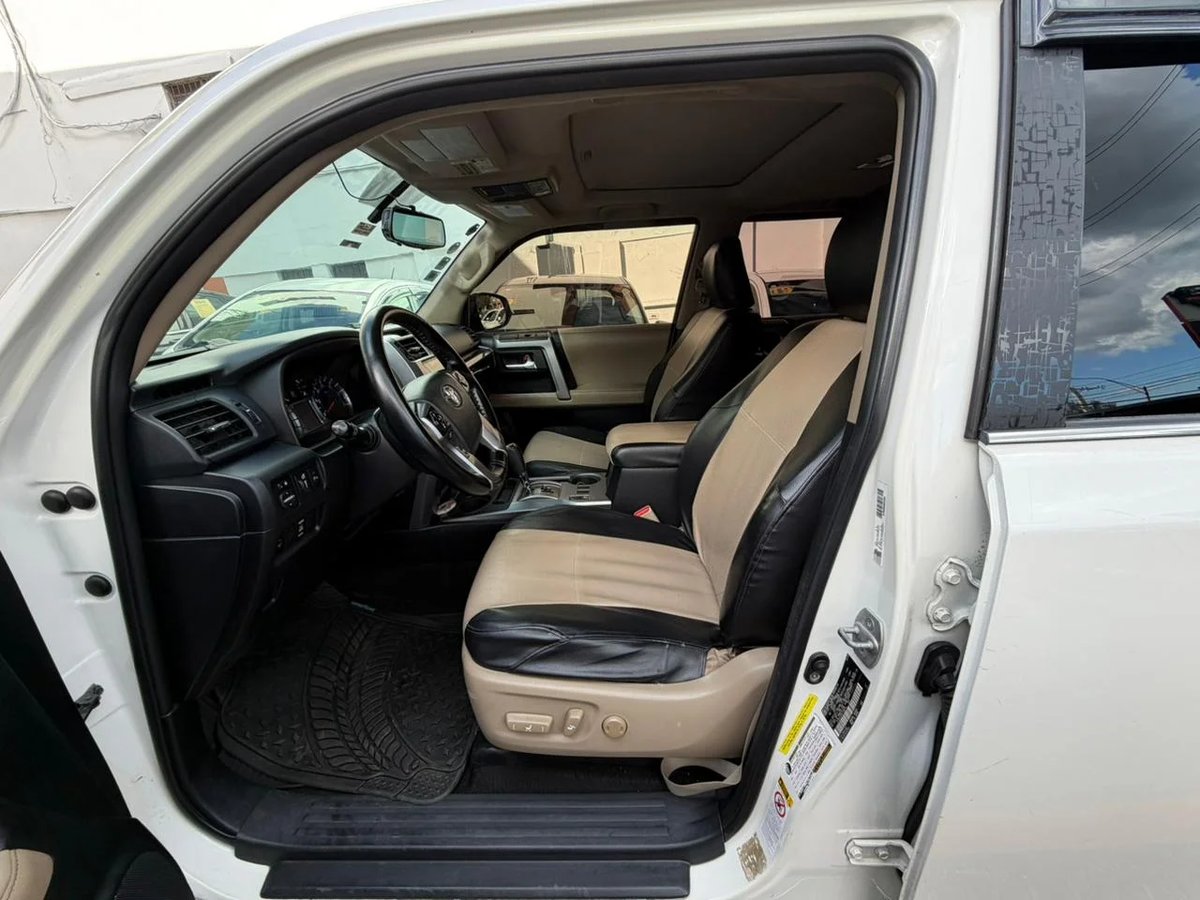 Toyota 4 Runner Limited 2014 - foto 5 de 10