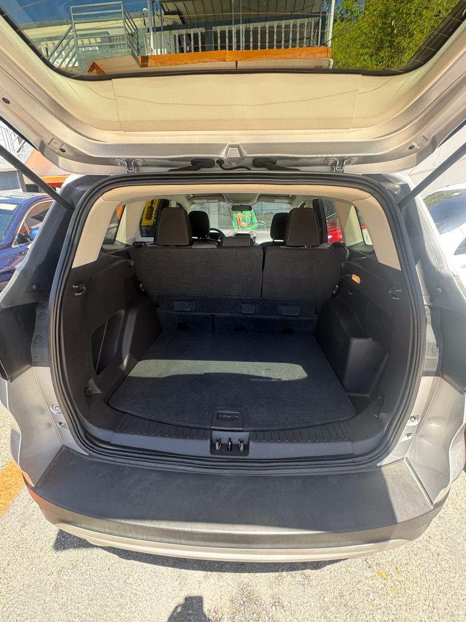 Ford Escape SE 2019 - foto 6 de 7