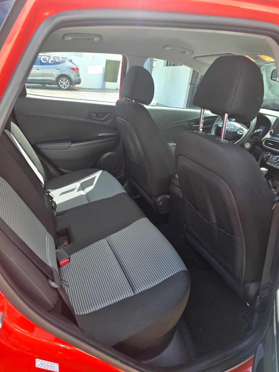 Hyundai KONA SEL 2020 - foto 6 de 9