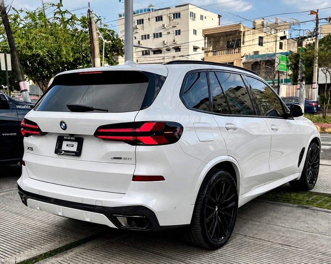 BMW X5 XDRIVE 40i M PACKAGE 2024 - foto 11 de 11