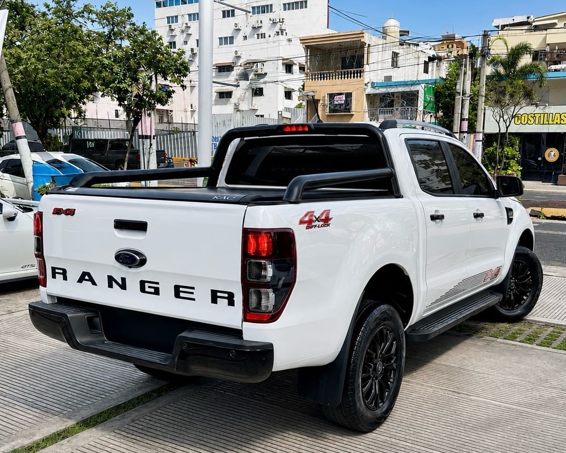 Ford Ranger FX4 2022 - foto 11 de 11