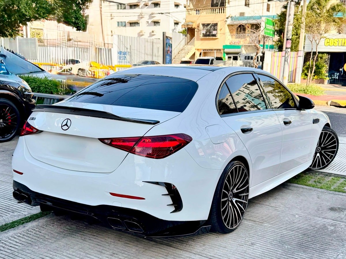 Mercedes Benz C 300 AMG 2023 - foto 14 de 14