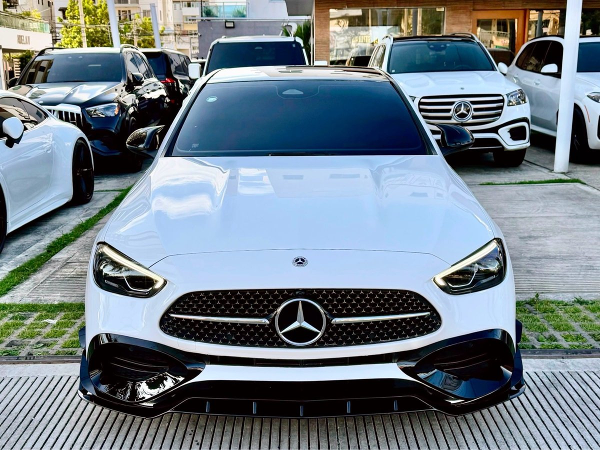 Mercedes Benz C 300 AMG 2023 - foto 2 de 14