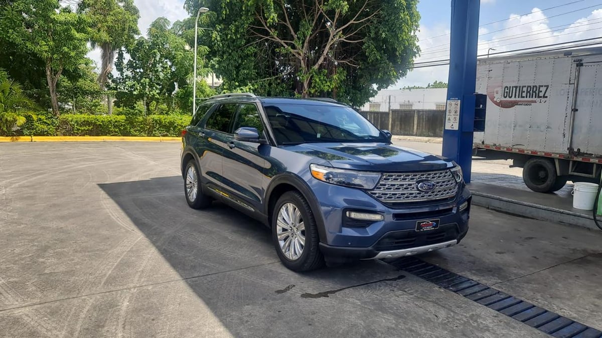 Ford Explorer Limited 2020 - foto 2 de 9