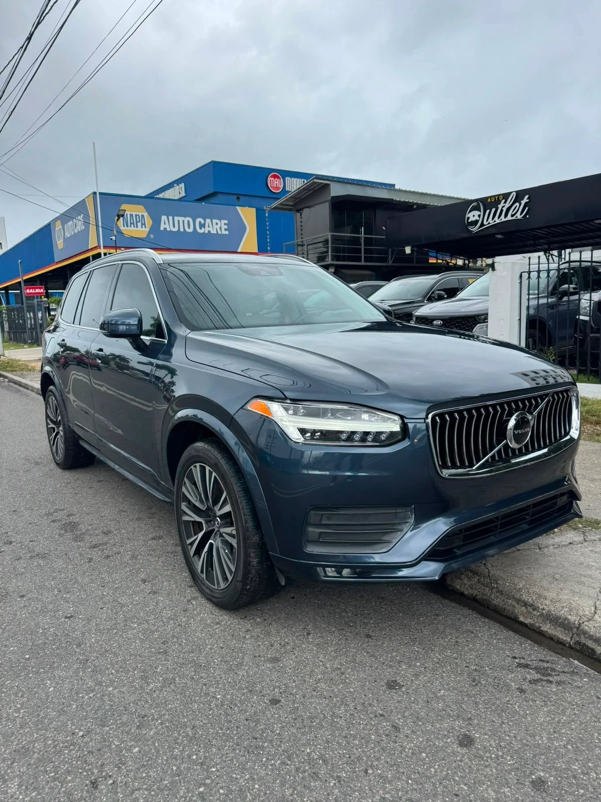 Volvo XC90 Momentum T6 2020 - foto 2 de 10