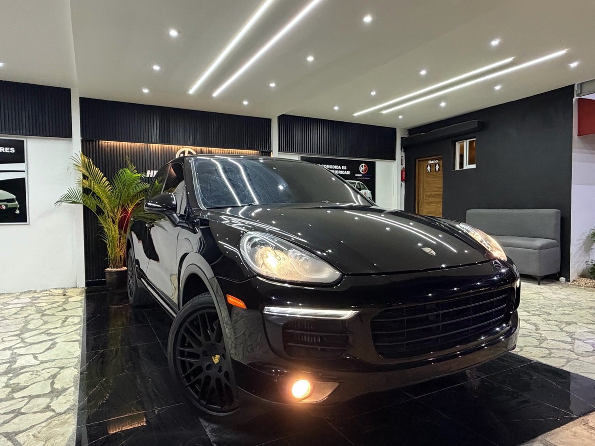 Porsche Cayenne S 2018 - foto 2 de 10