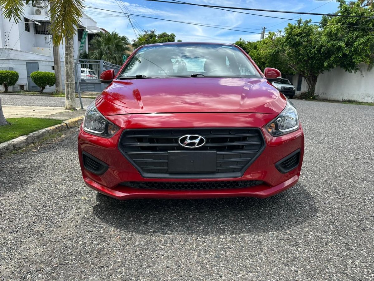 Hyundai Verna 2022 - foto 2 de 12