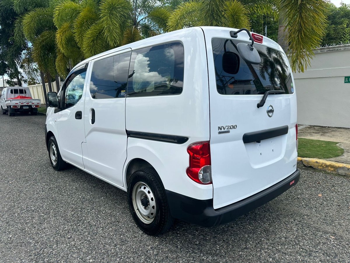 Nissan NV 200 2020 - foto 4 de 12