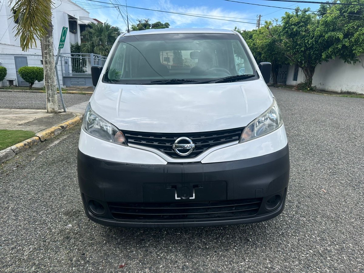Nissan NV 200 2020 - foto 2 de 12