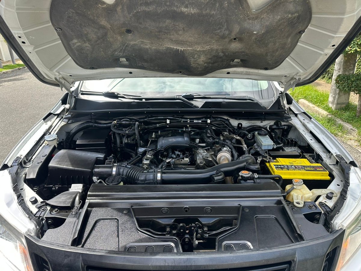 Nissan Frontier NP300 2021 - foto 10 de 12