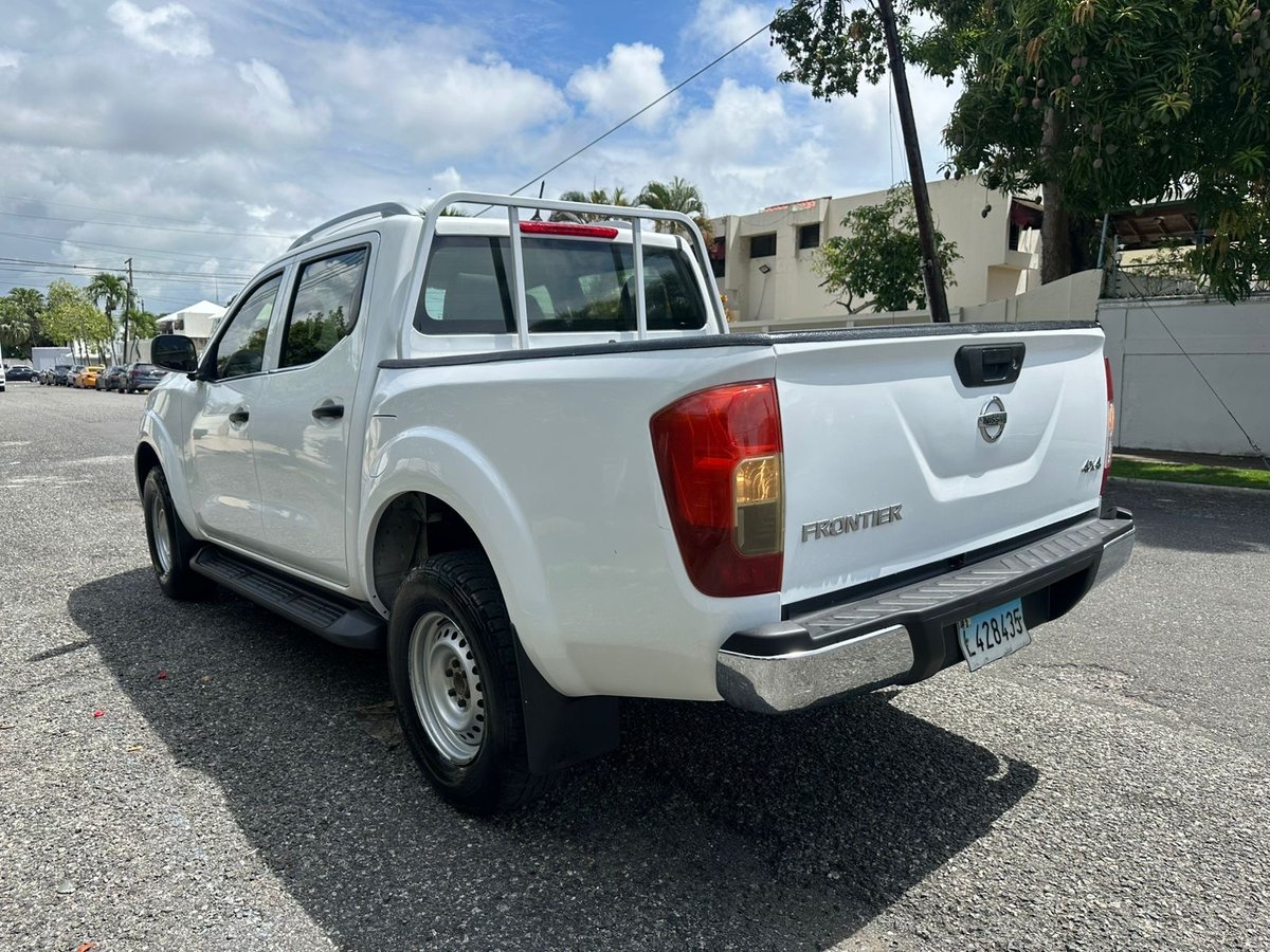 Nissan Frontier NP300 2021 - foto 6 de 12