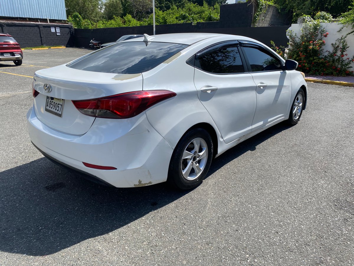 Hyundai Elantra SE 2015 - foto 11 de 12
