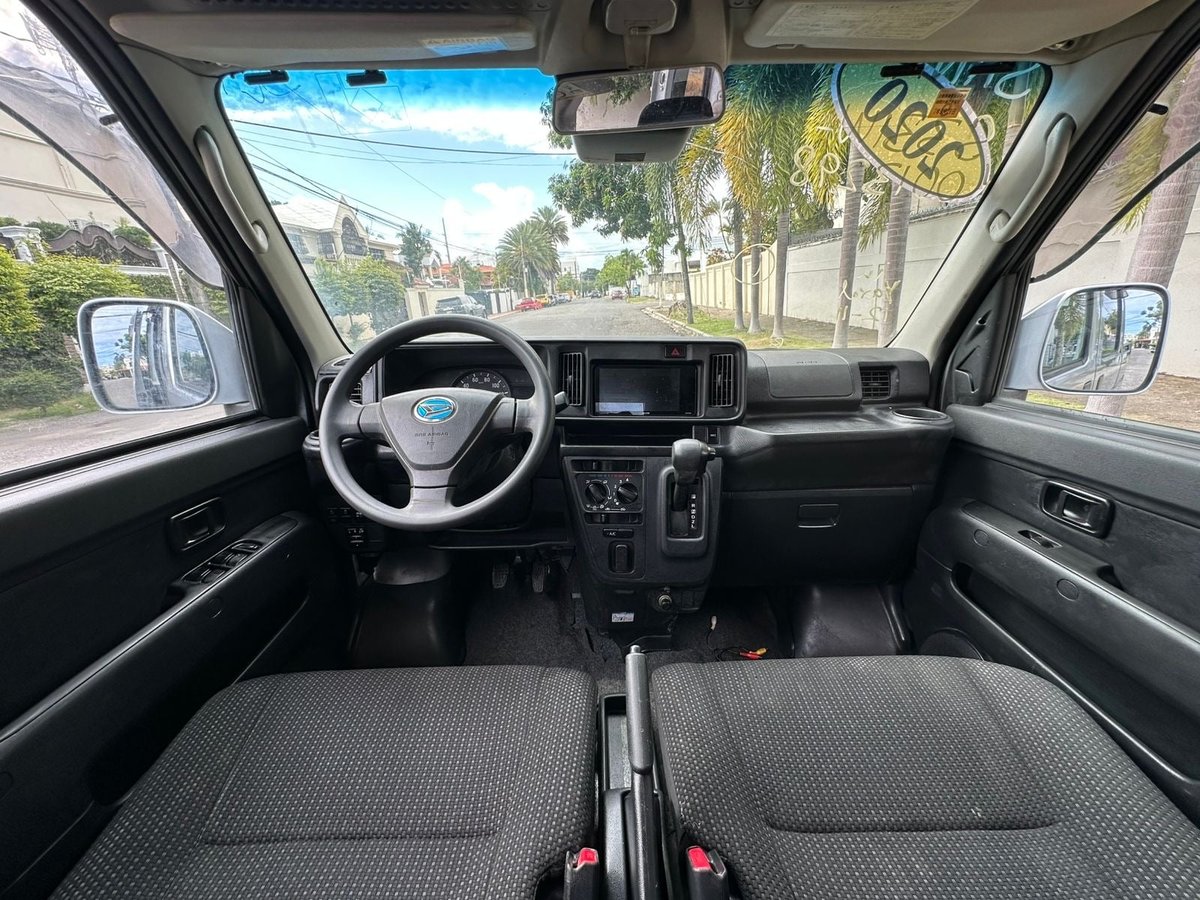 Daihatsu Hijet Minivan 2020 - foto 7 de 12