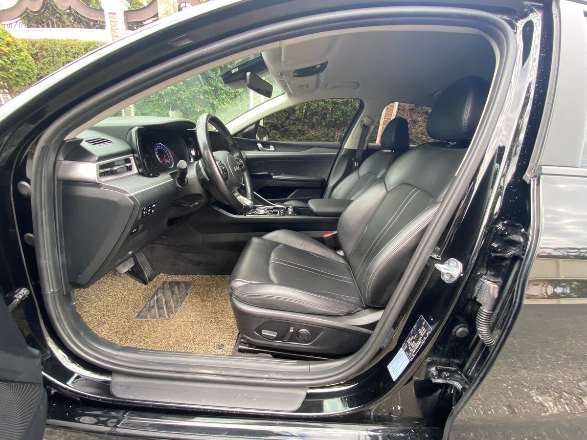 Kia K-5 Prestige 2022 - foto 8 de 12