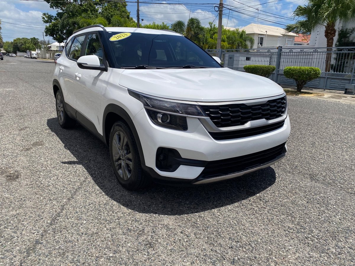 Kia Seltos LX 2023 en venta - vista principal