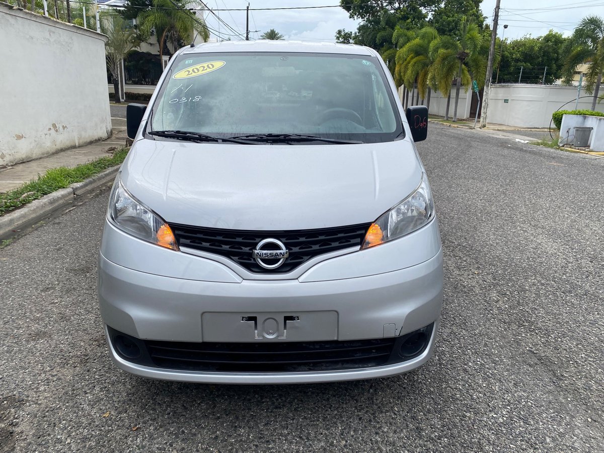 Nissan NV 200 2020 - foto 2 de 10