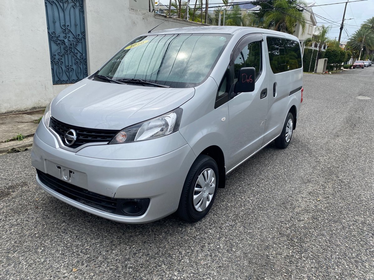 Nissan NV 200 2020 en venta - vista principal