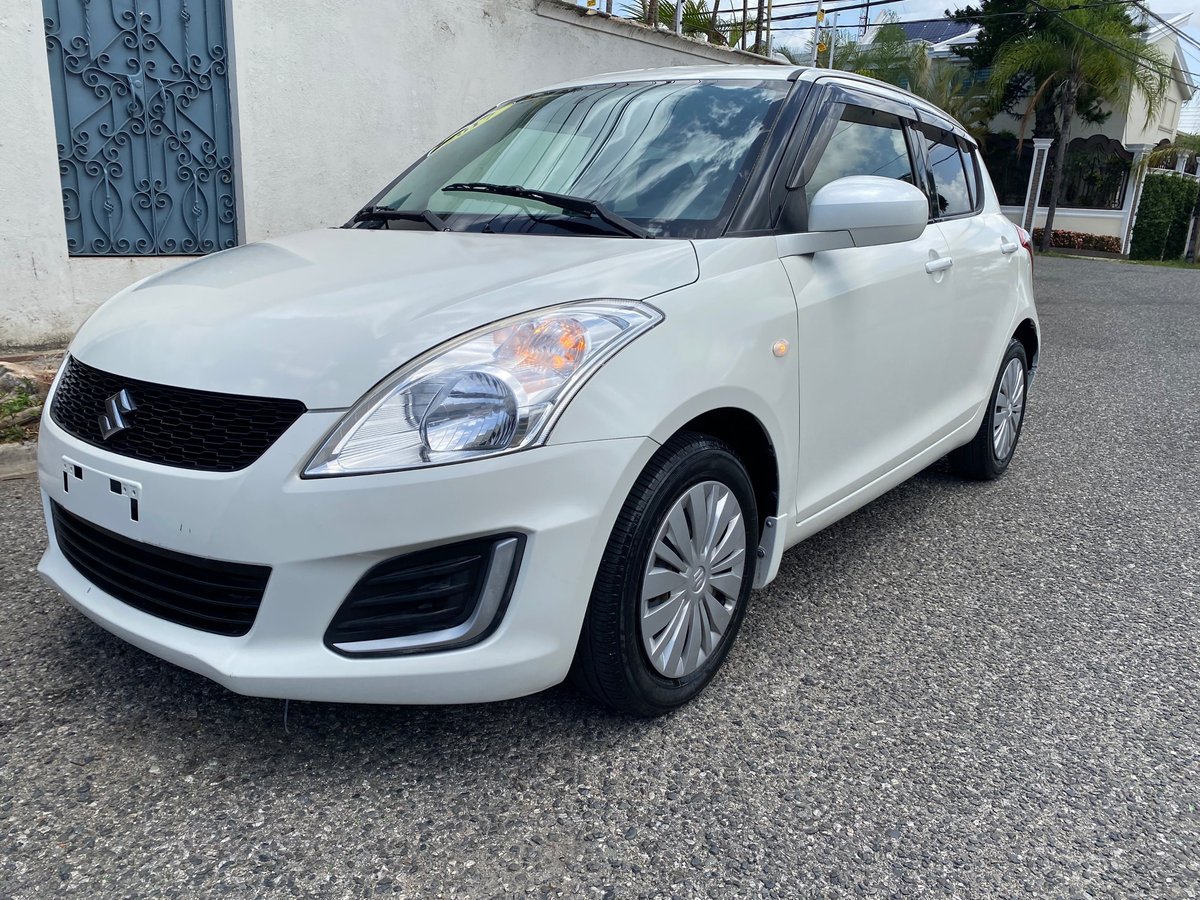 Suzuki Swift GL+ 2017 en venta - vista principal