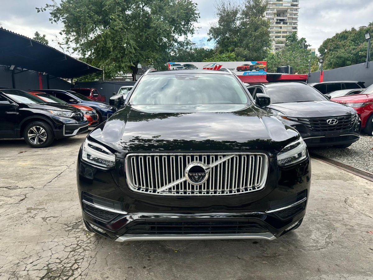 Volvo XC90 Inscription T6 2018 - foto 2 de 10