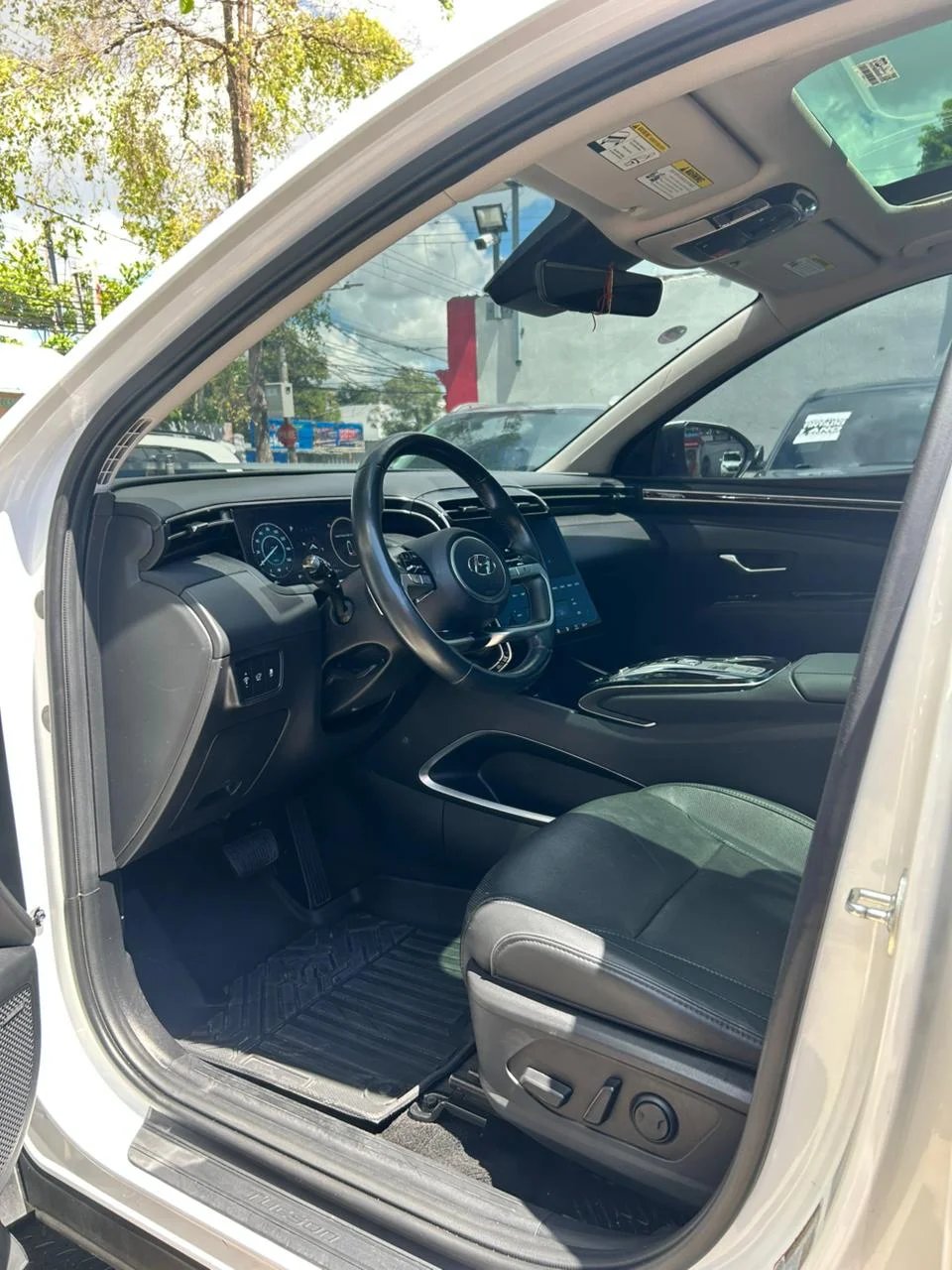 Hyundai Tucson LIMITED 2023 - foto 3 de 11