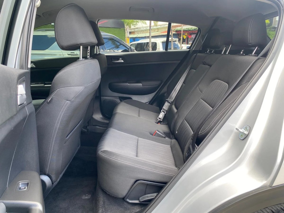Kia Sportage LX 2022 - foto 9 de 10