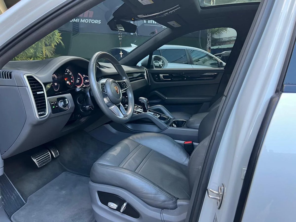 Porsche Cayenne Coupe S 2020 - foto 9 de 10