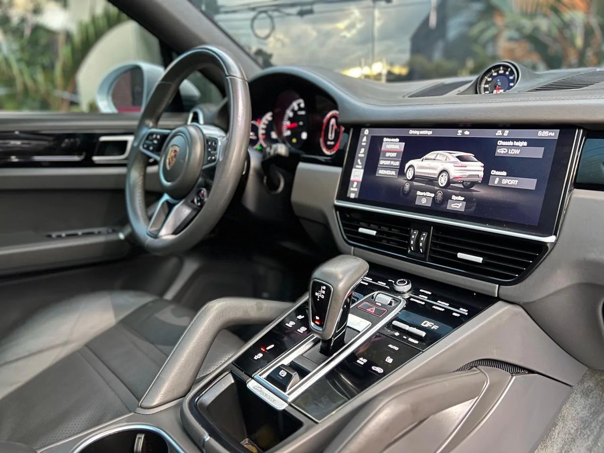 Porsche Cayenne Coupe S 2020 - foto 7 de 10