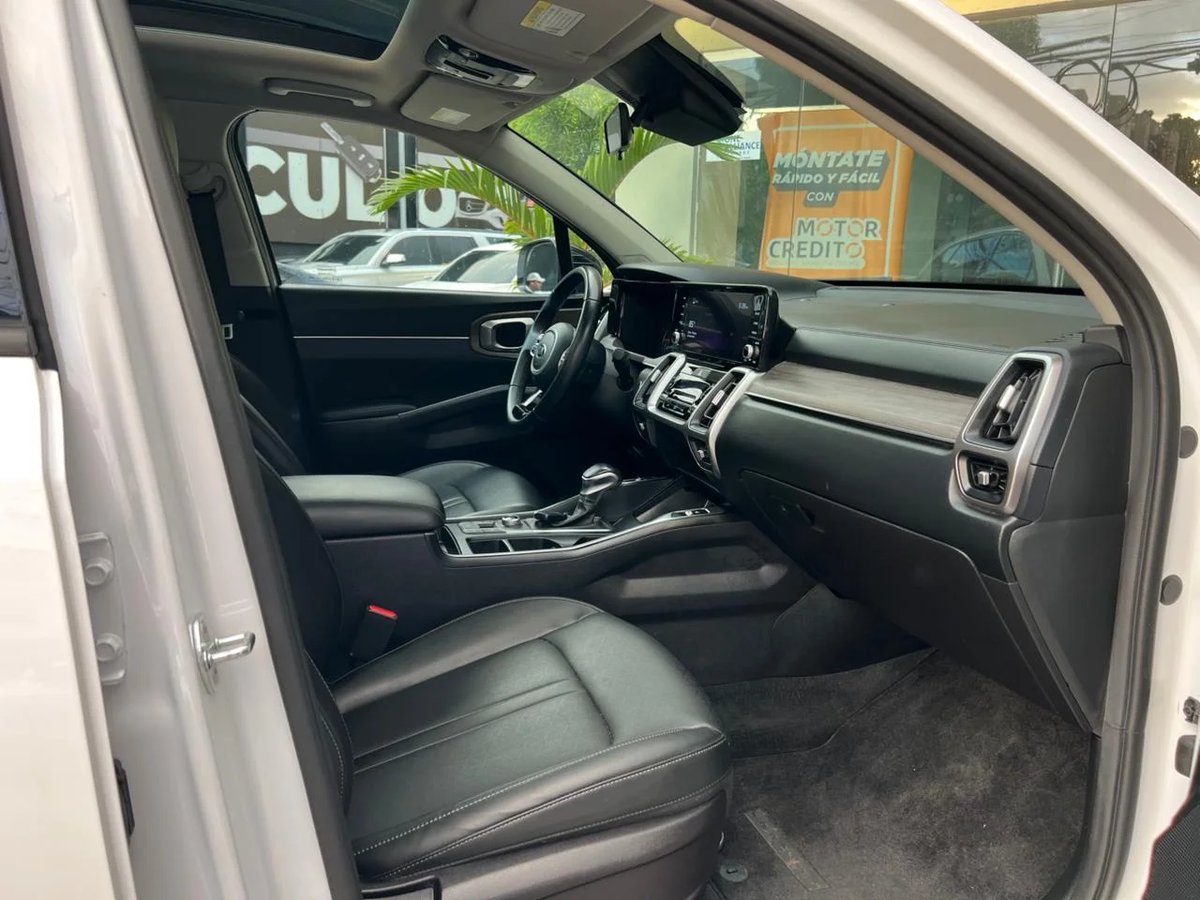 Kia Sorento EX X-LINE 2021 - foto 9 de 10