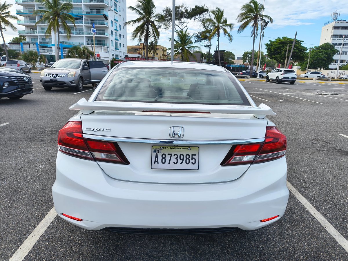 Honda Civic LX 2015 - foto 4 de 12