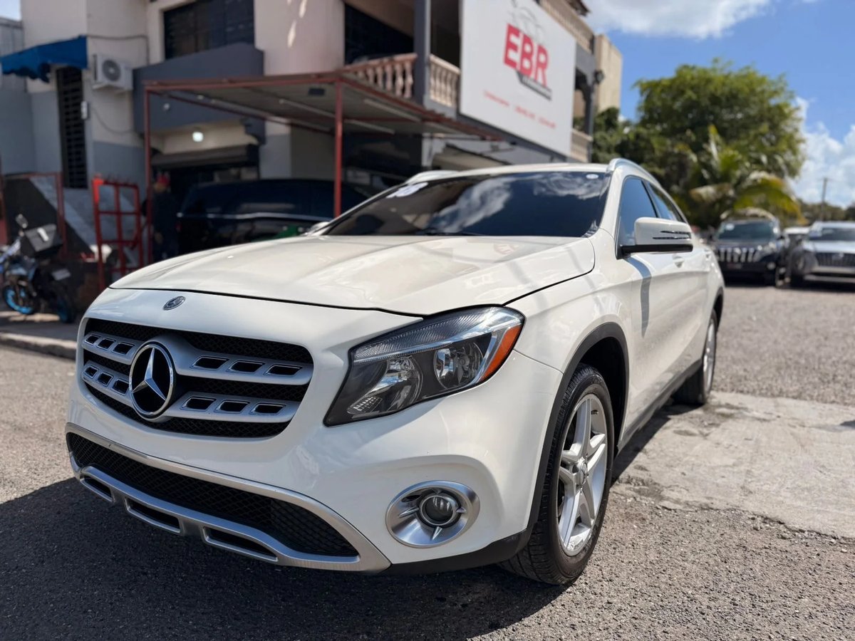Mercedes Benz GLA 250 4 Matic 2018 en venta - vista principal