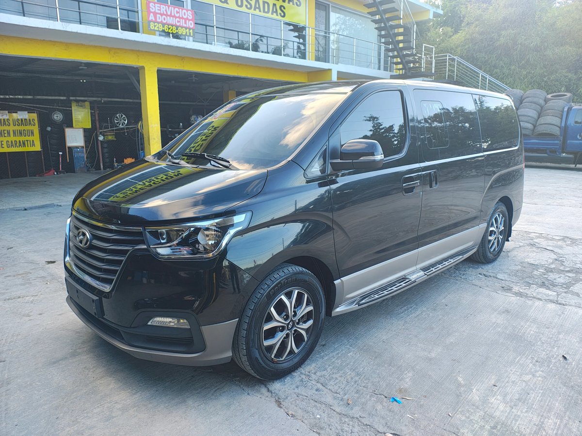 Hyundai Grand Starex Limousine 2020 - foto 12 de 12