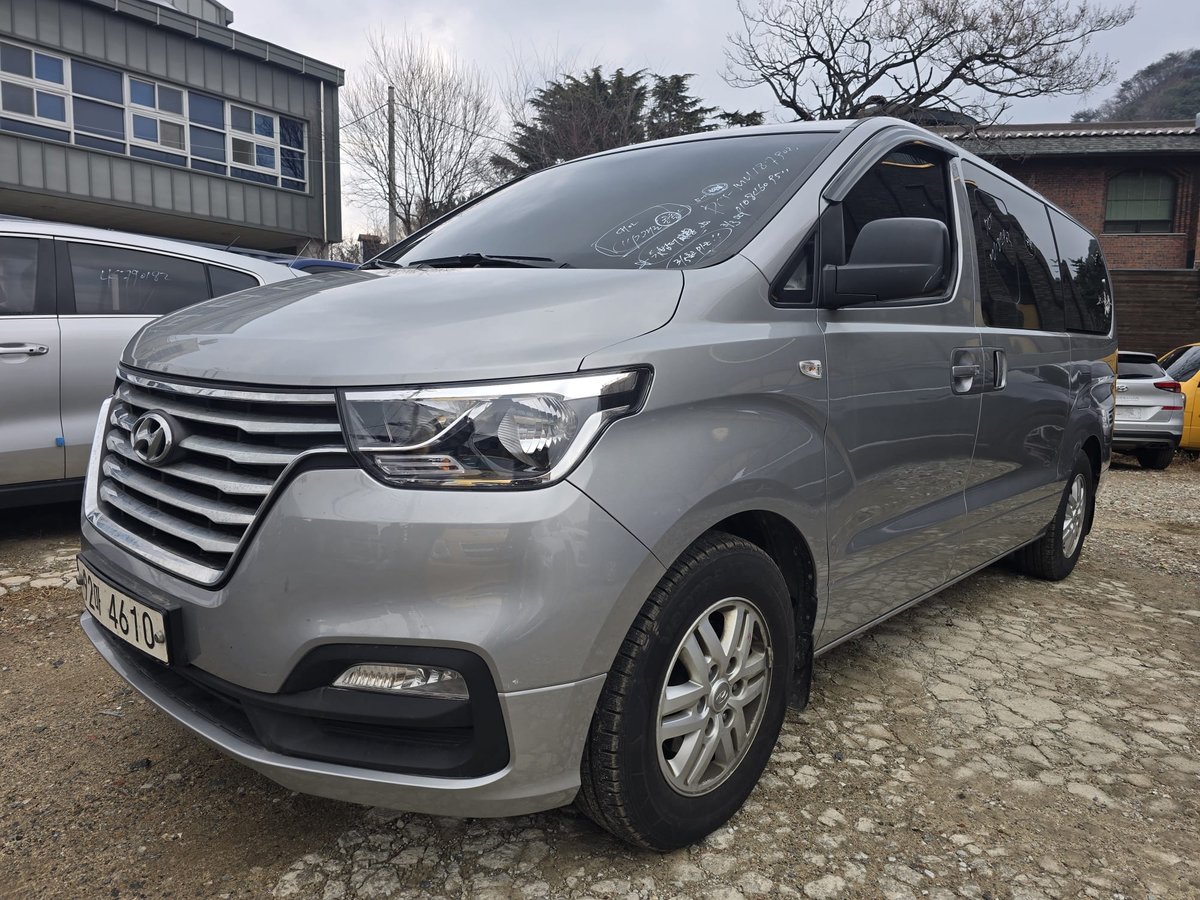 Hyundai Grand Starex Limousine 2021 en venta - vista principal