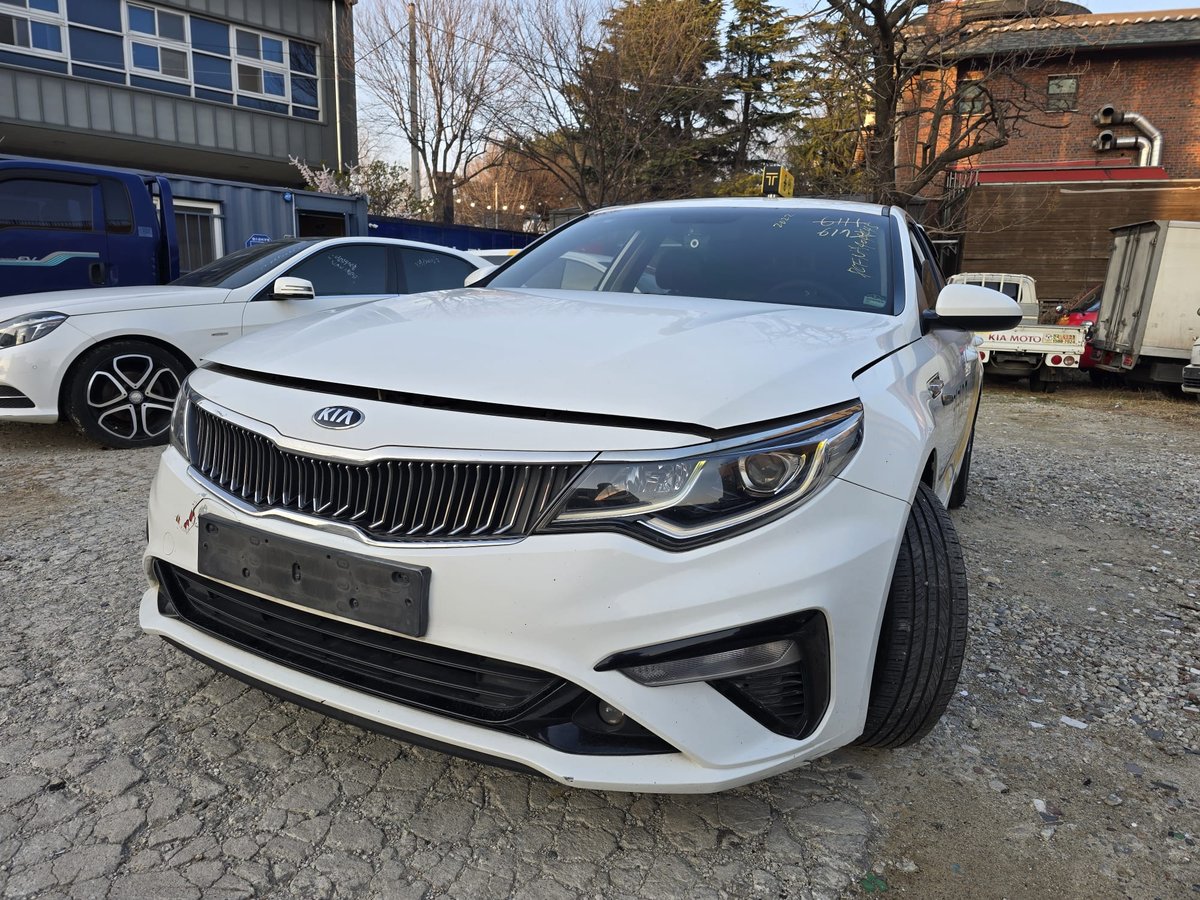 Kia K-5 Deluxe 2022 en venta - vista principal