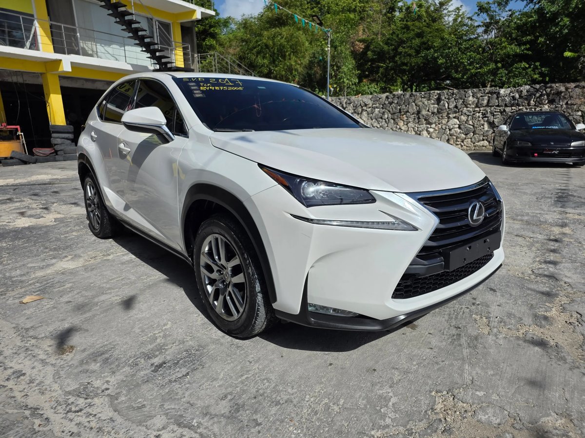 Lexus NX 200T 2017 - foto 12 de 12