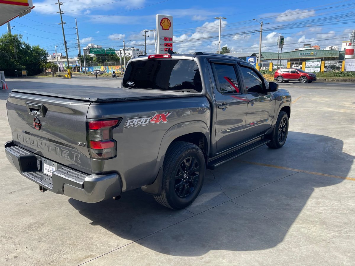 Nissan Frontier SV 2022 - foto 3 de 6