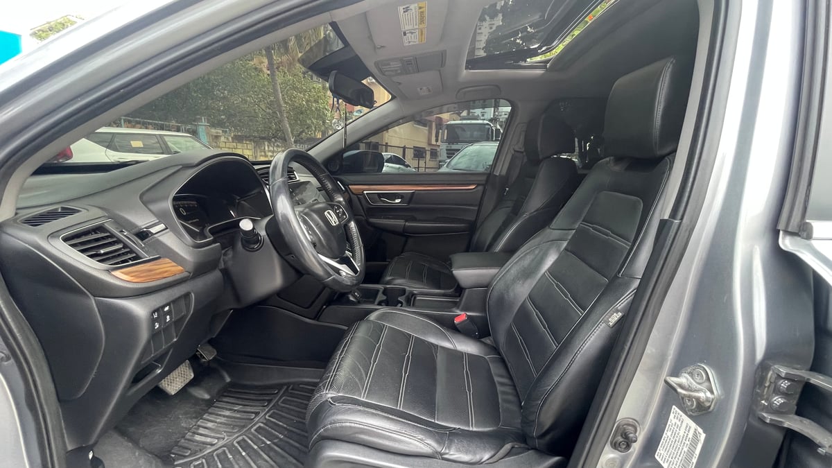 Honda CR-V Touring 2019 - foto 6 de 12