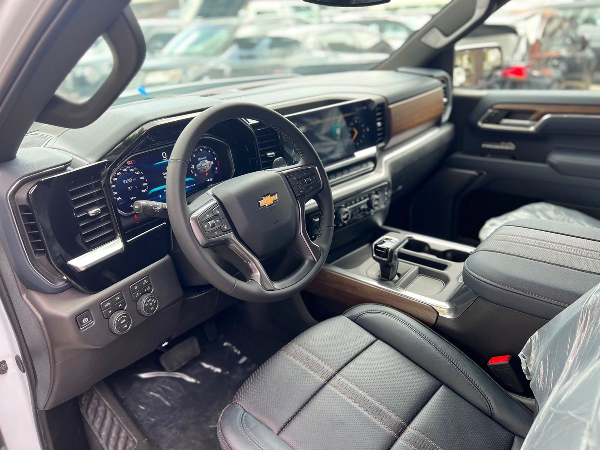 Chevrolet Silverado High Country Duramax 2026 - foto 11 de 11
