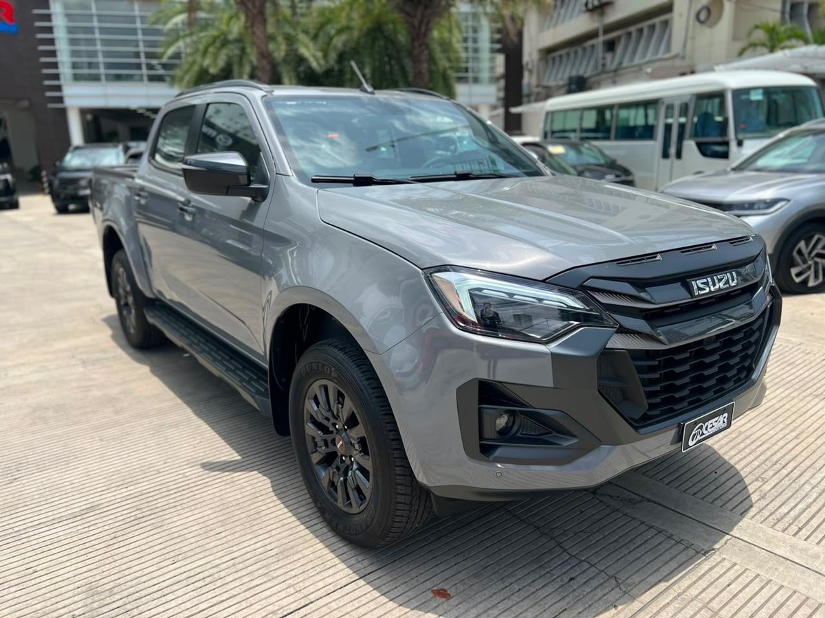 Isuzu DMAX LSE 2027 - foto 2 de 9