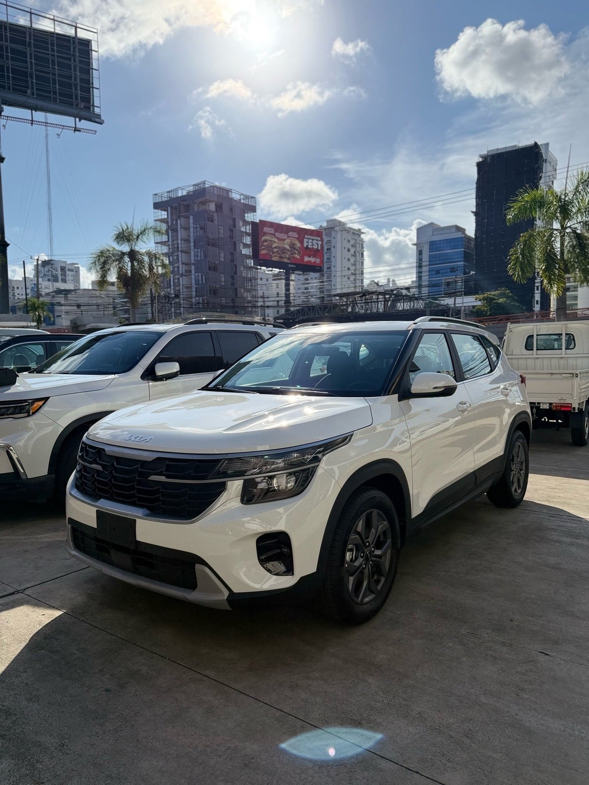 Kia Seltos Luxury 2027 en venta - vista principal