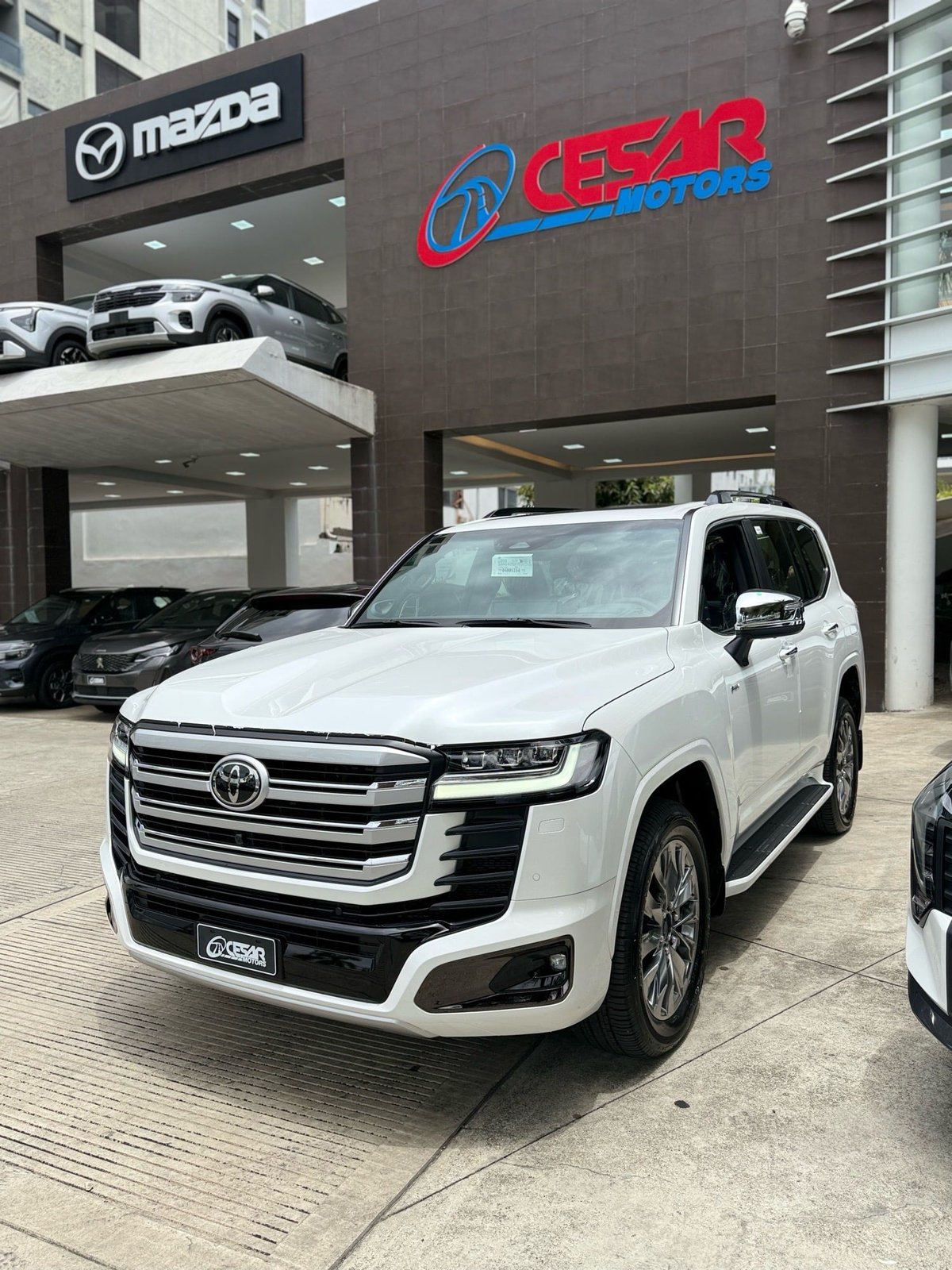 Toyota Land Cruiser 2027 en venta - vista principal
