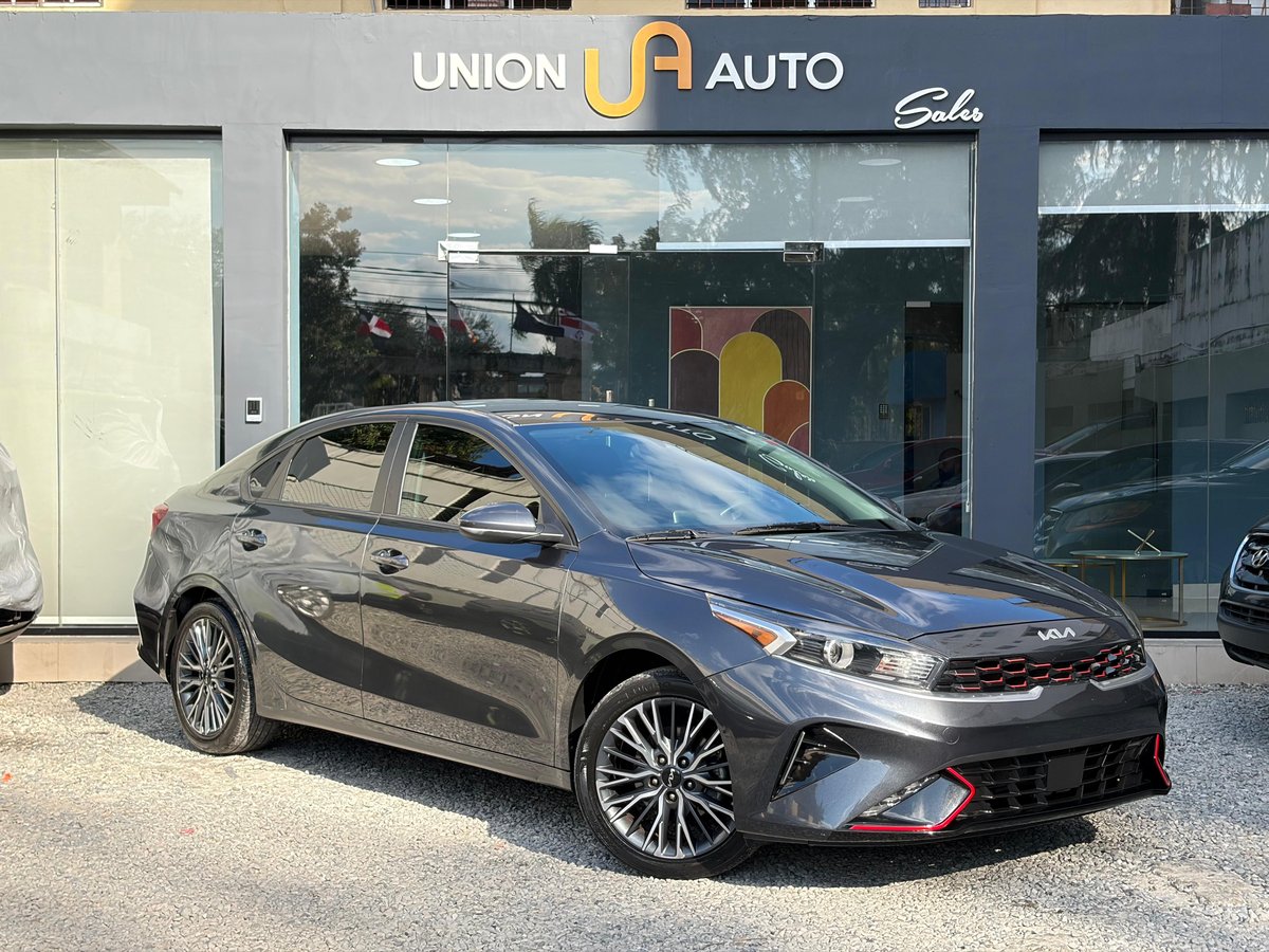 Kia Forte GT Line 2022 - foto 8 de 10