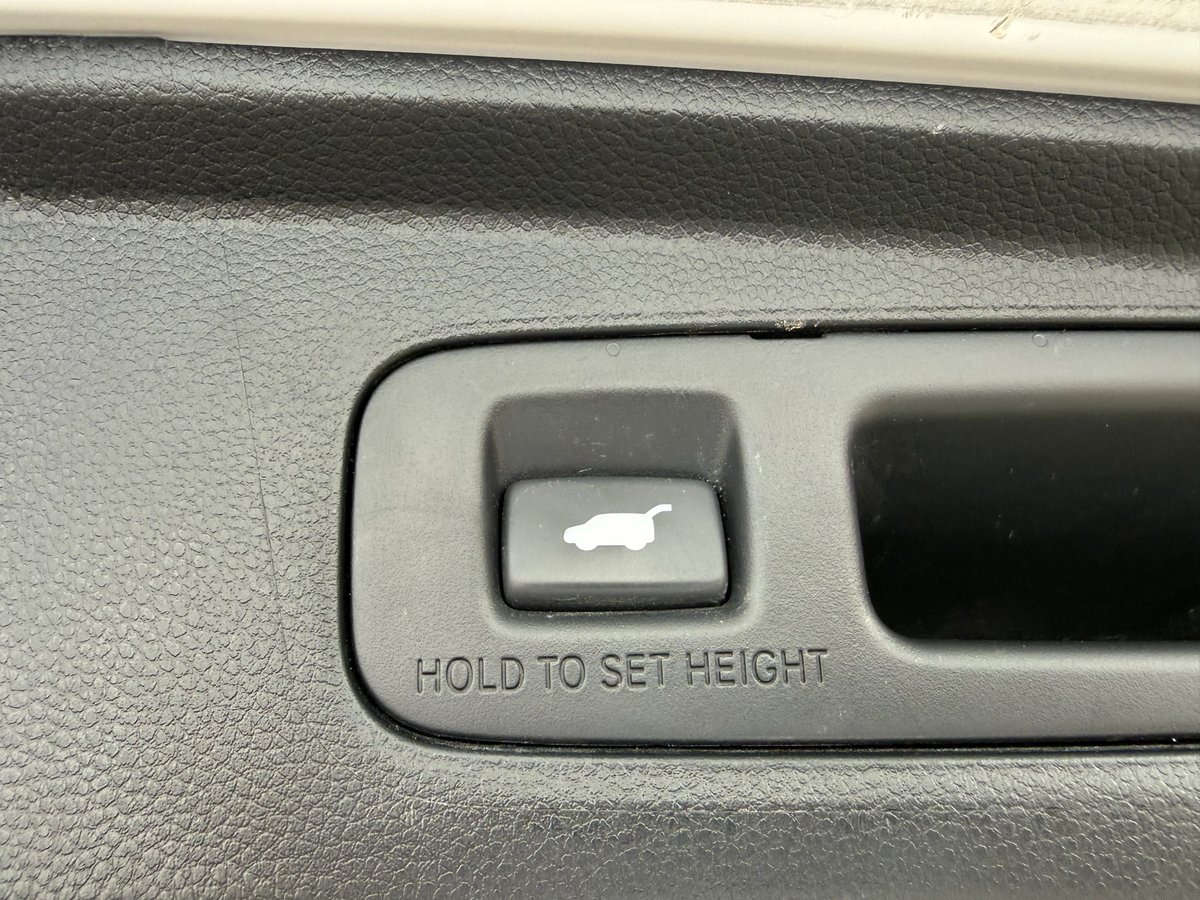 Honda CR-V Sport Touring Hybrid 2023 - foto 8 de 12
