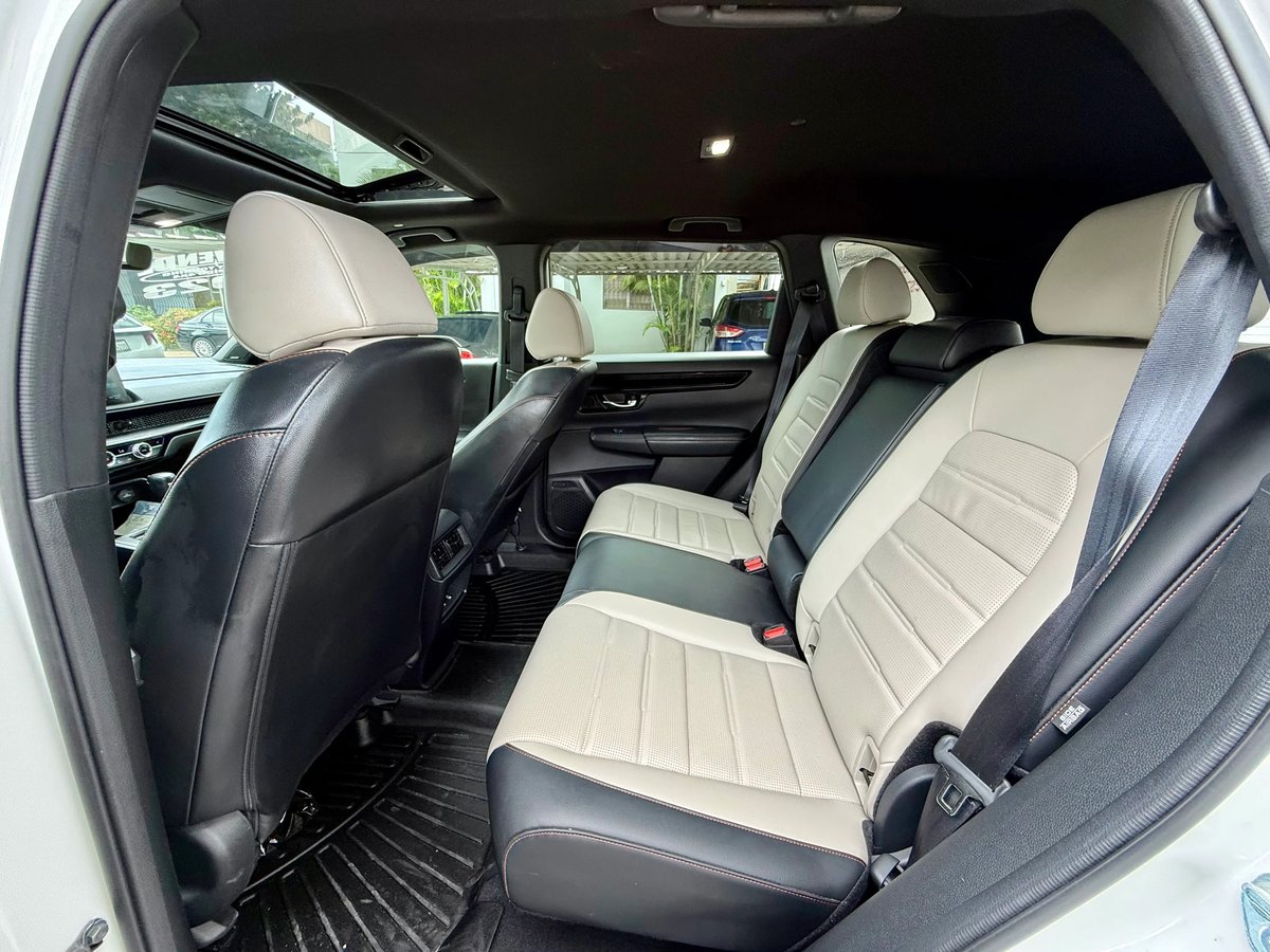 Honda CR-V Sport Touring Hybrid 2023 - foto 5 de 12