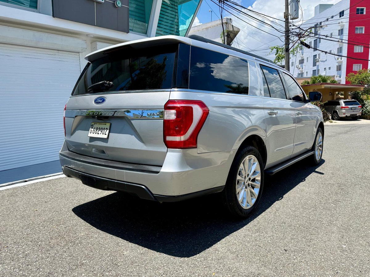 Ford Expedition MAX XLT 2018 - foto 11 de 11